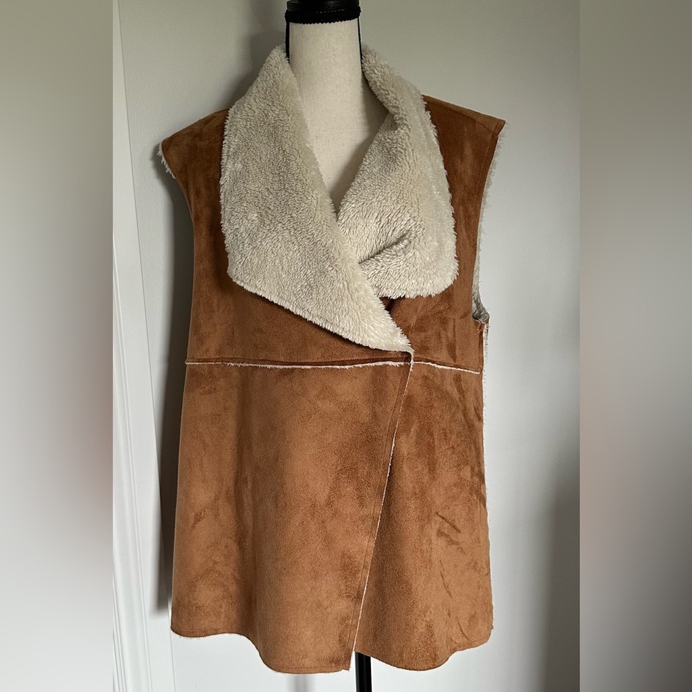 Dylan Madison Vest